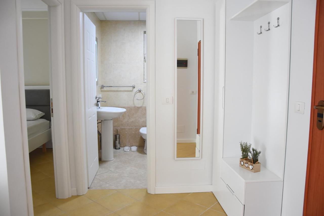 Click Apartments - Tirana Bagian luar foto