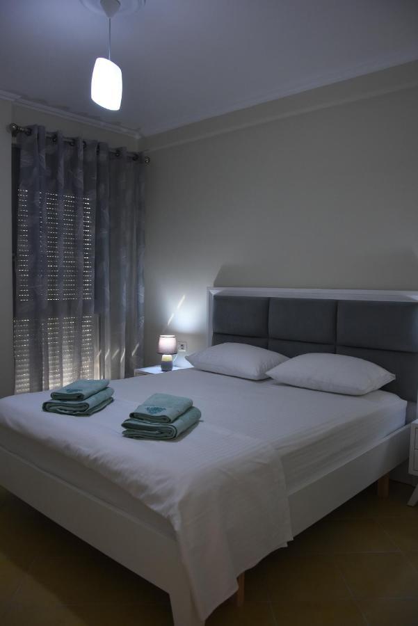 Click Apartments - Tirana Bagian luar foto